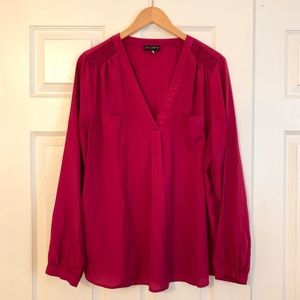 Willi Smith Blouse- Tops 2 for $25 & FREE shipping
